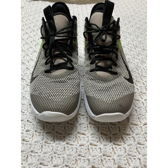 Nike Lebron Witness IV 4 String Black Volt Basketball Shoes BV7427-200 Men's 14 - Picture 5 of 8